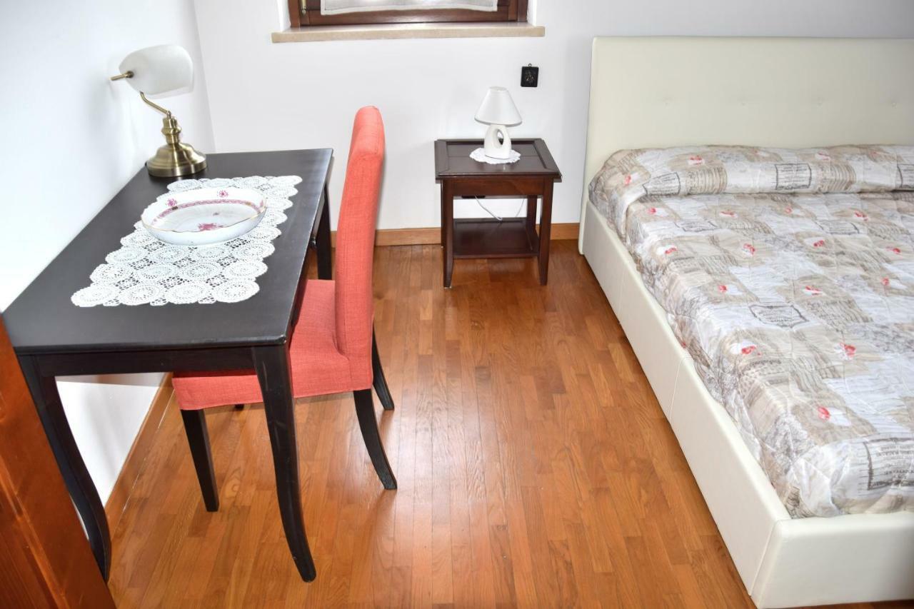 Casa di Karim Apartment Pescantina Bagian luar foto